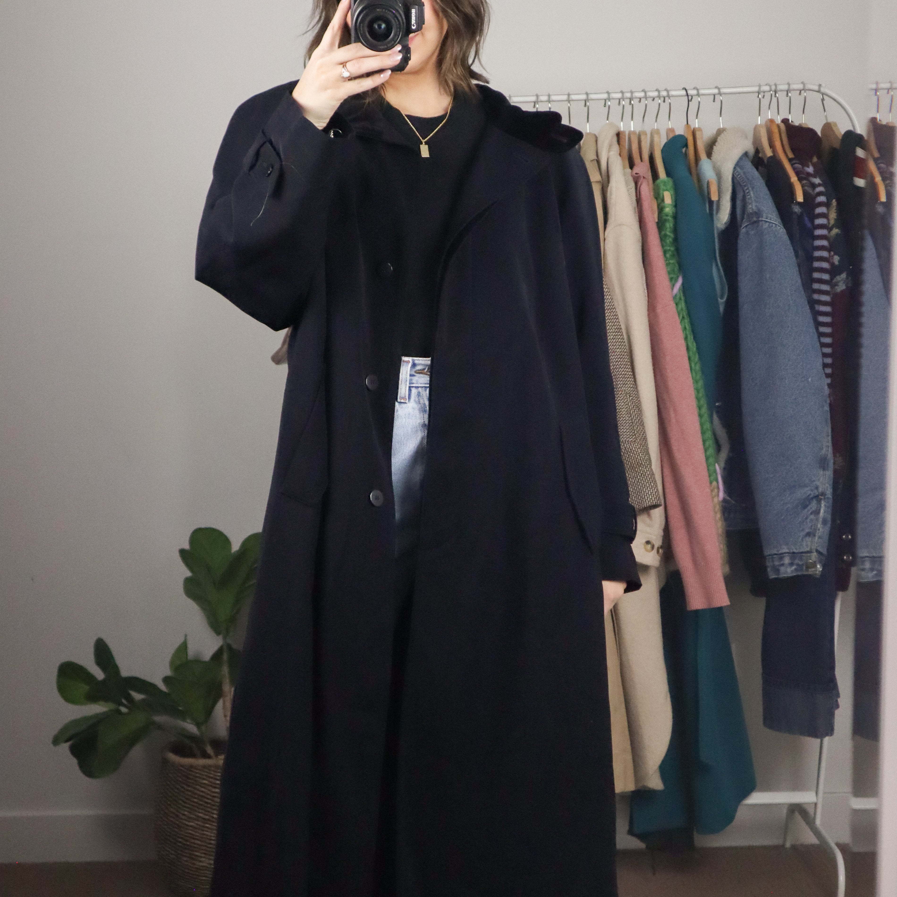 Vintage Deadstock x Full Length Velvet Collard Jacker (L)
