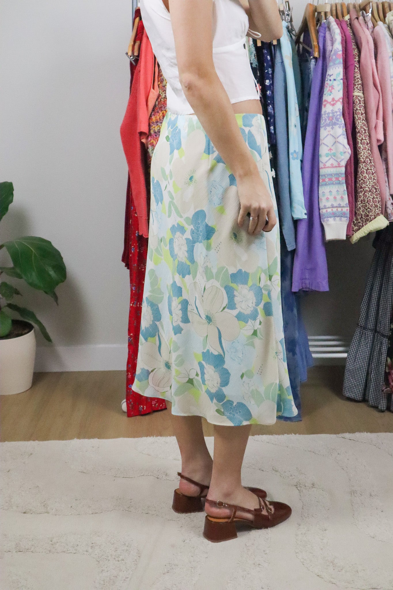 Made in Canada x Vintage x Floral Mesh Midi Skirt (10/12)