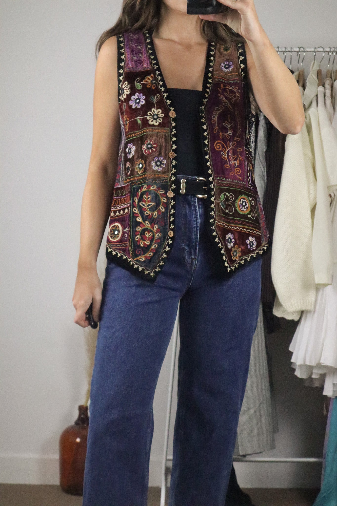 Vintage x Velvet Embroidered Vest (S)