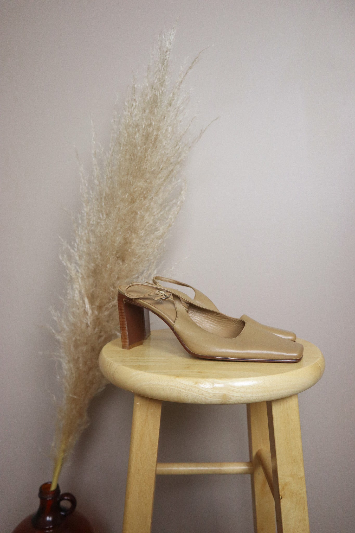 Vintage x Leather Heels (6)