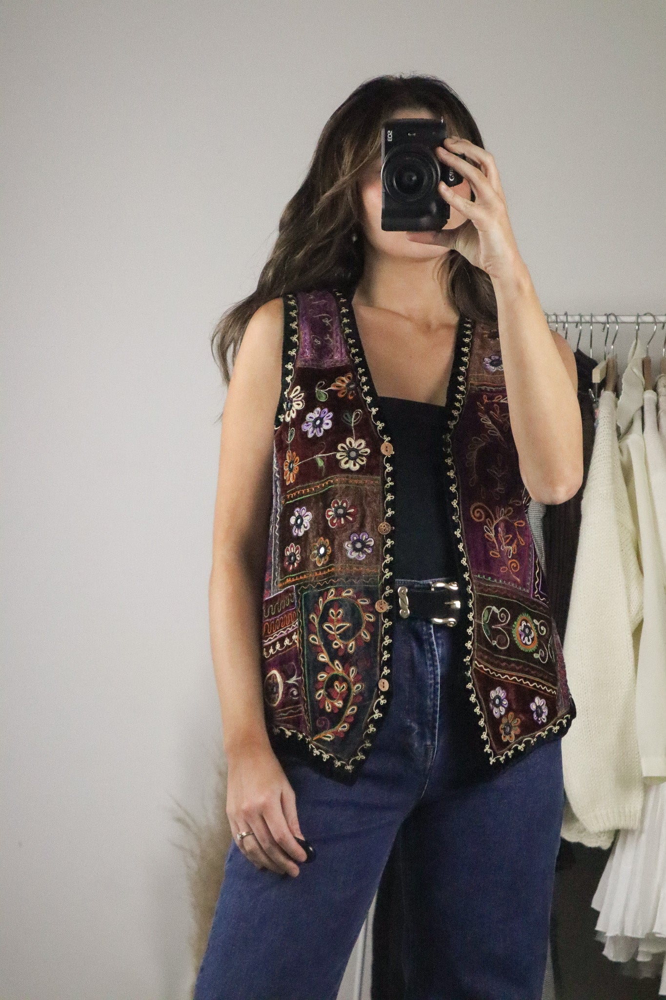 Vintage x Velvet Embroidered Vest (S)