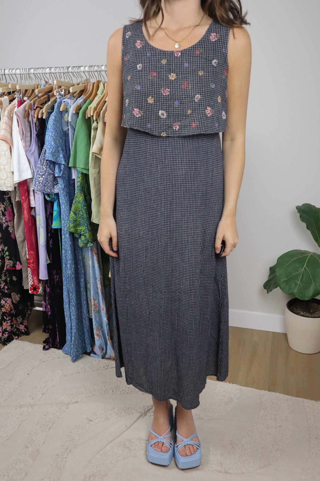 Vintage x Gingham Floral Tie Maxi Dress (4)