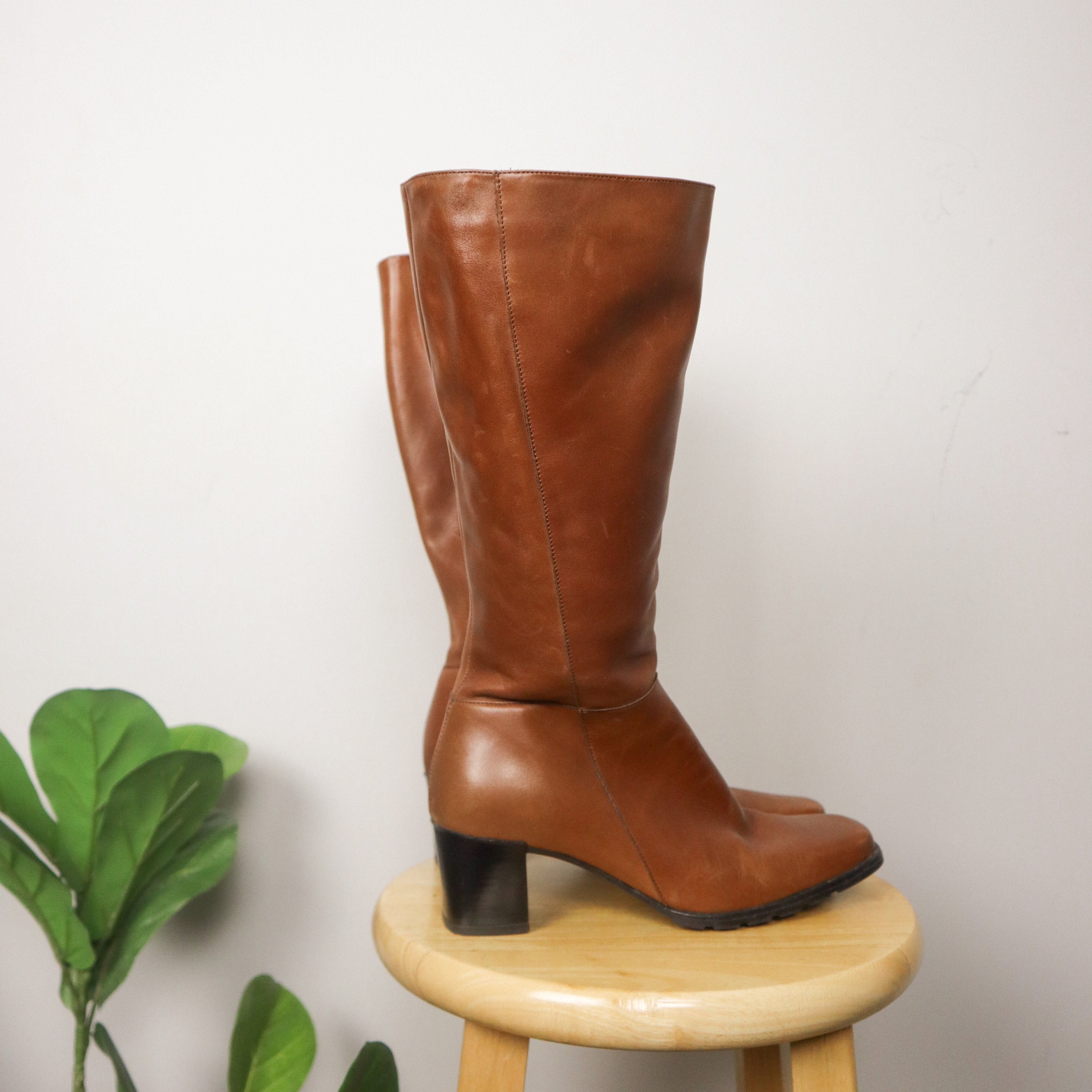 Made in Canada x Vintage x Leather Boots (7)