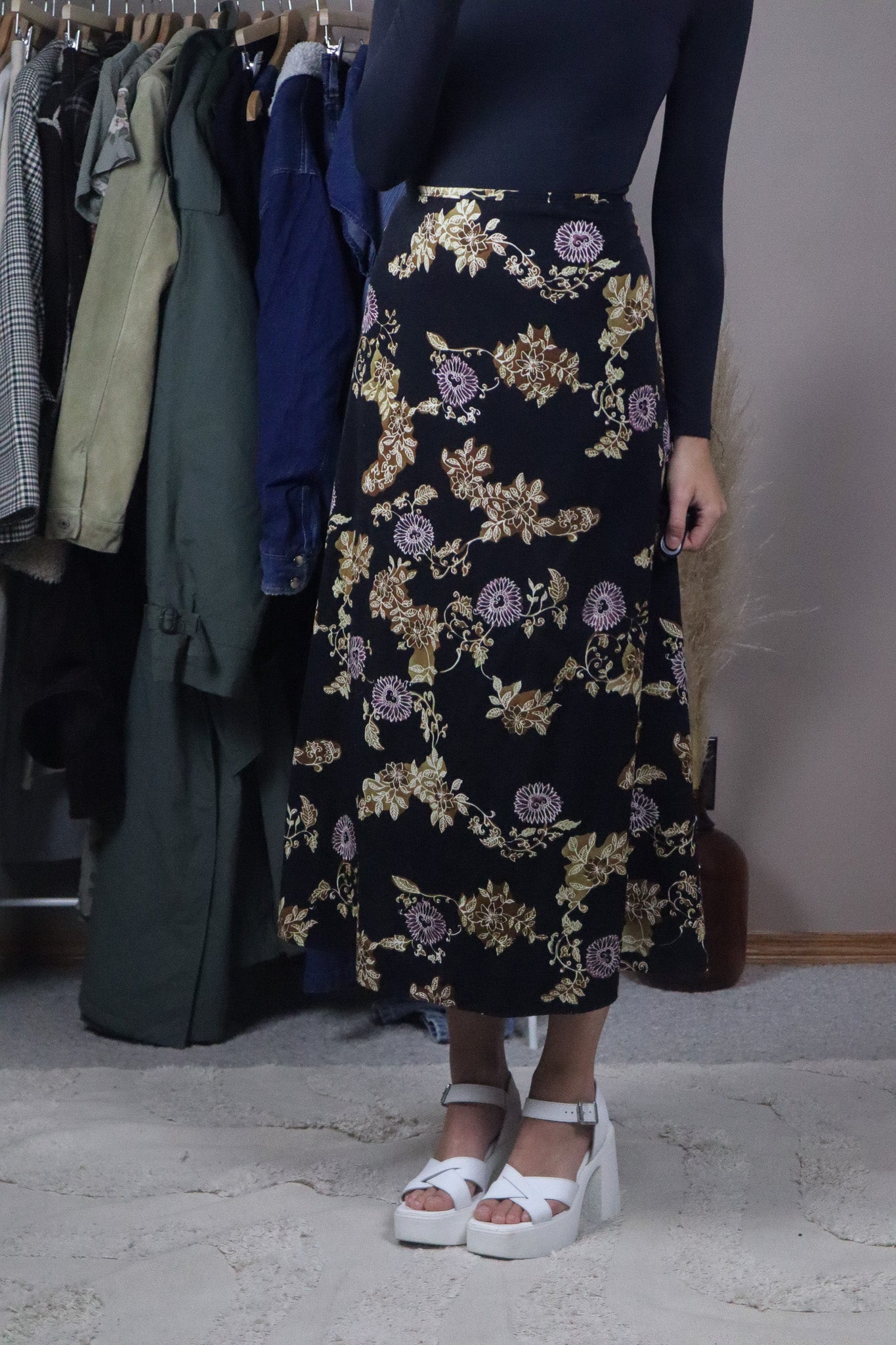 Made in Canada x Vintage x Pattered Maxi Skirt (32)