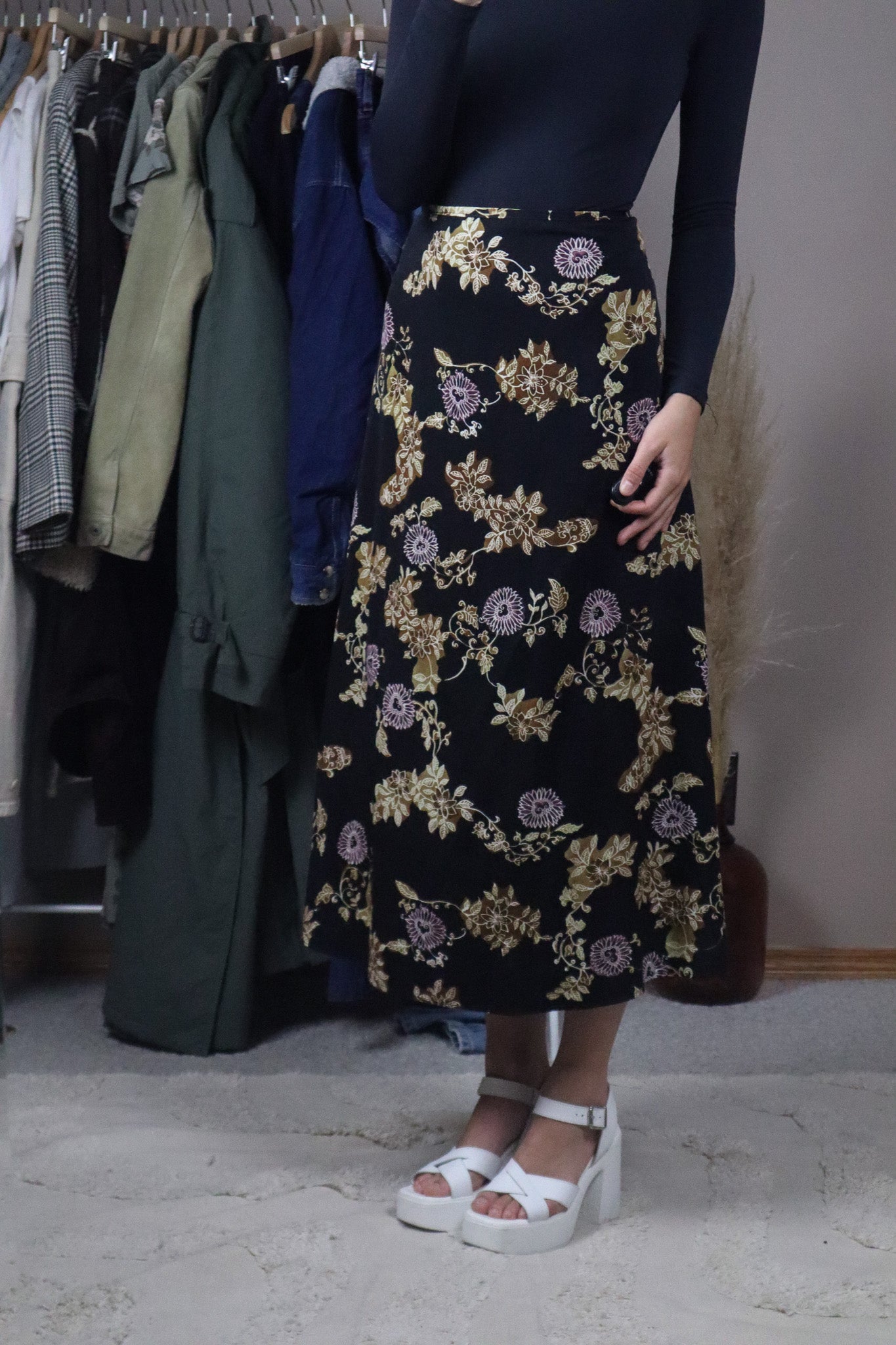 Made in Canada x Vintage x Pattered Maxi Skirt (32)