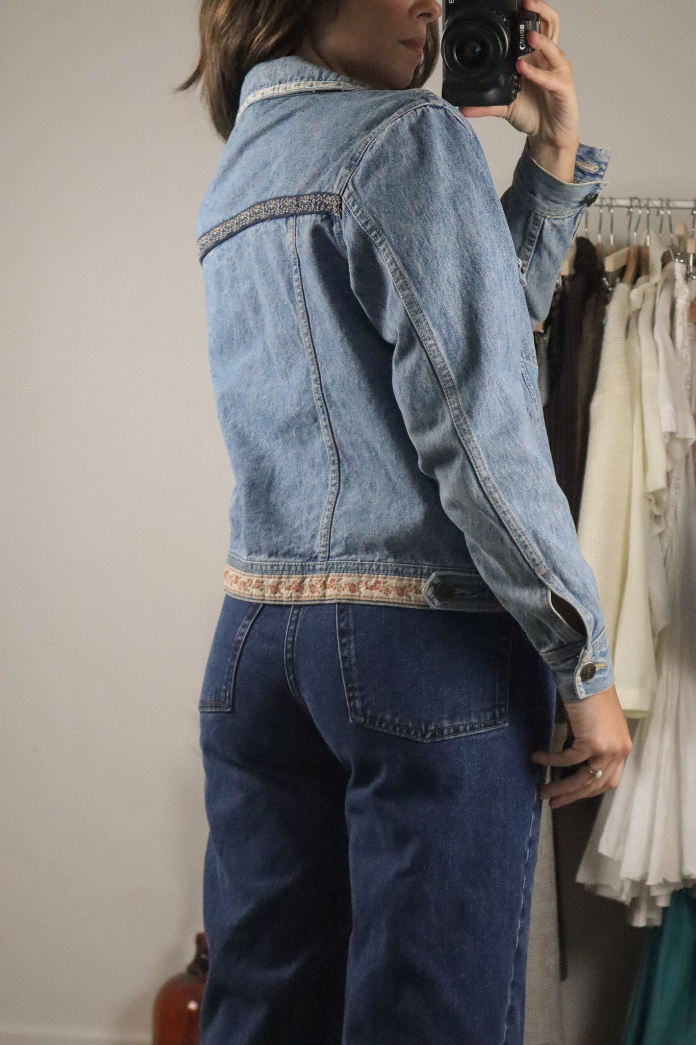 Vintage x Floral/Embroidered Denim Jacket (XS/S)