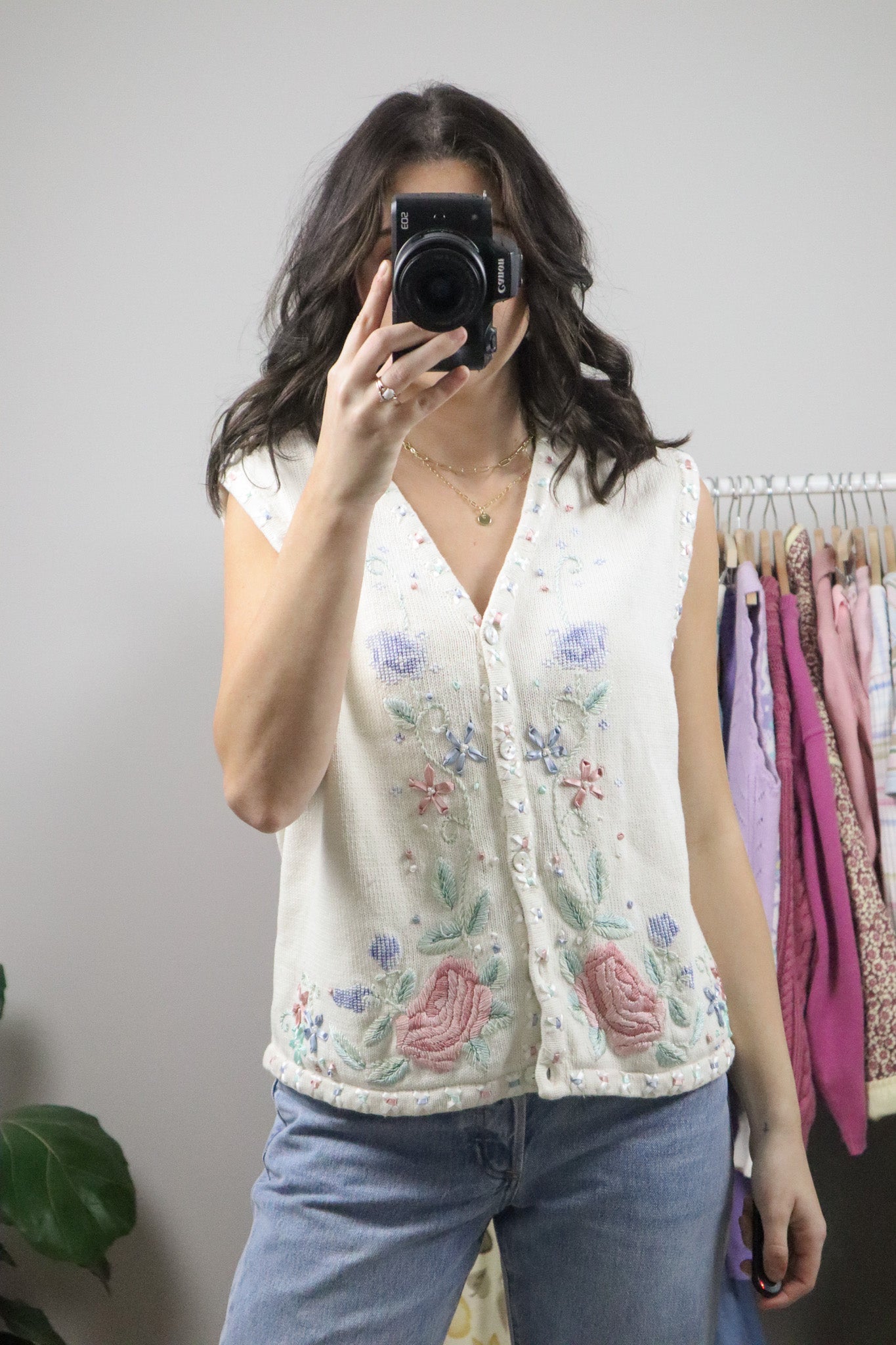 Vintage x Beaded/Cross-stitch/Embroidered Vest (M/L)