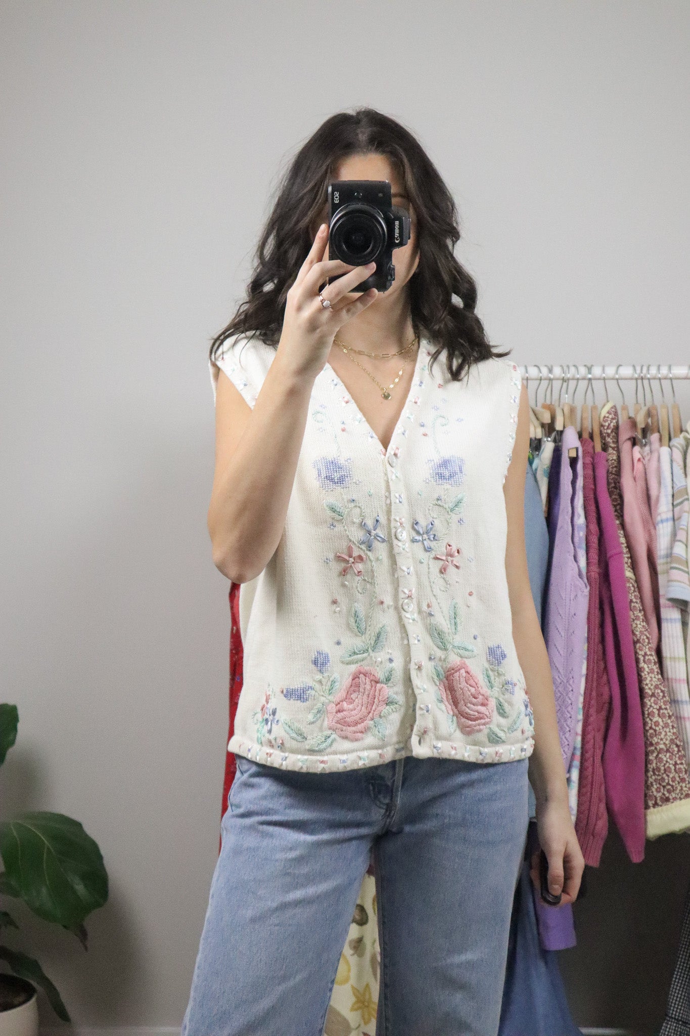 Vintage x Beaded/Cross-stitch/Embroidered Vest (M/L)