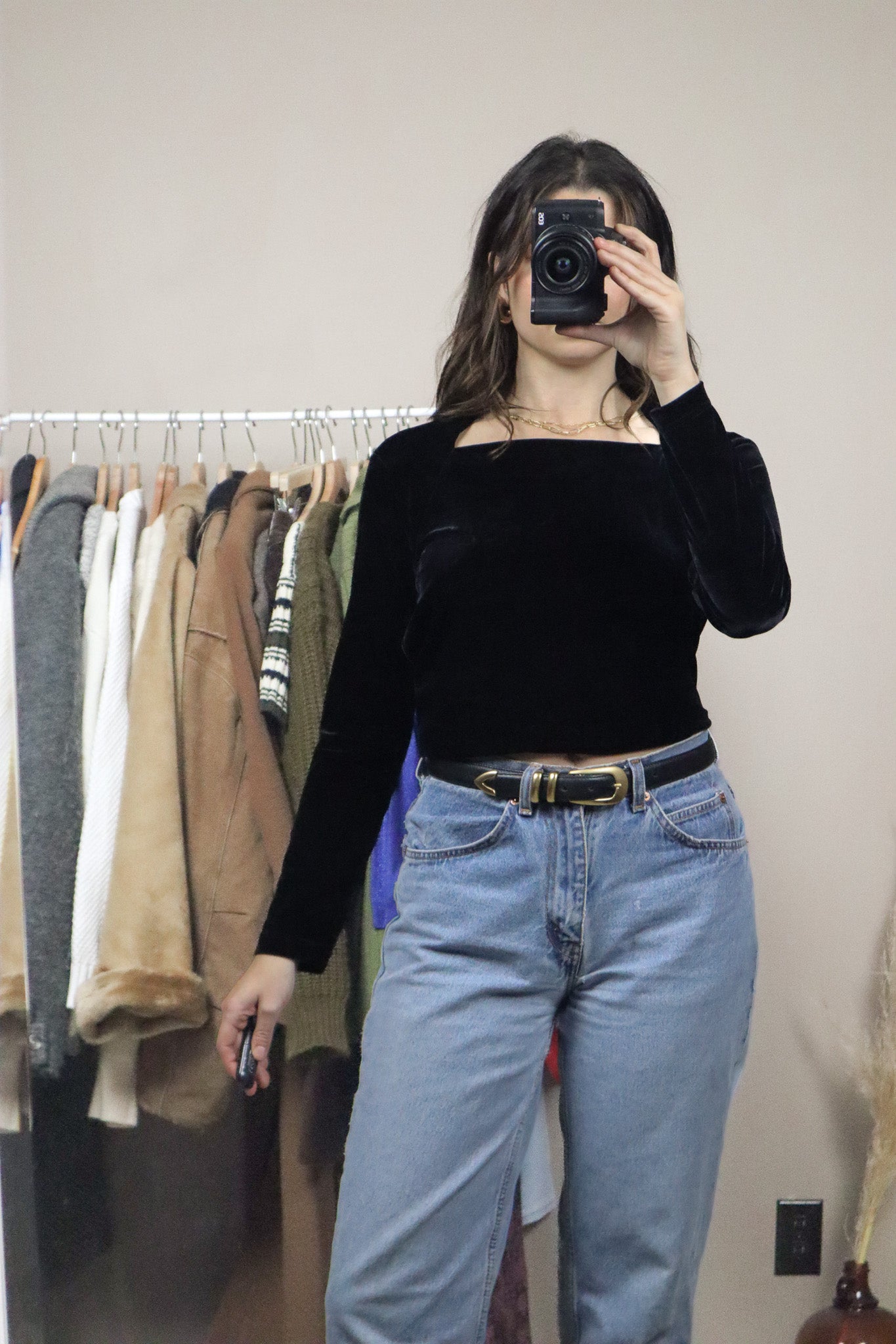 Made in Korea x Vintage x Velvet Long Sleeve (S)