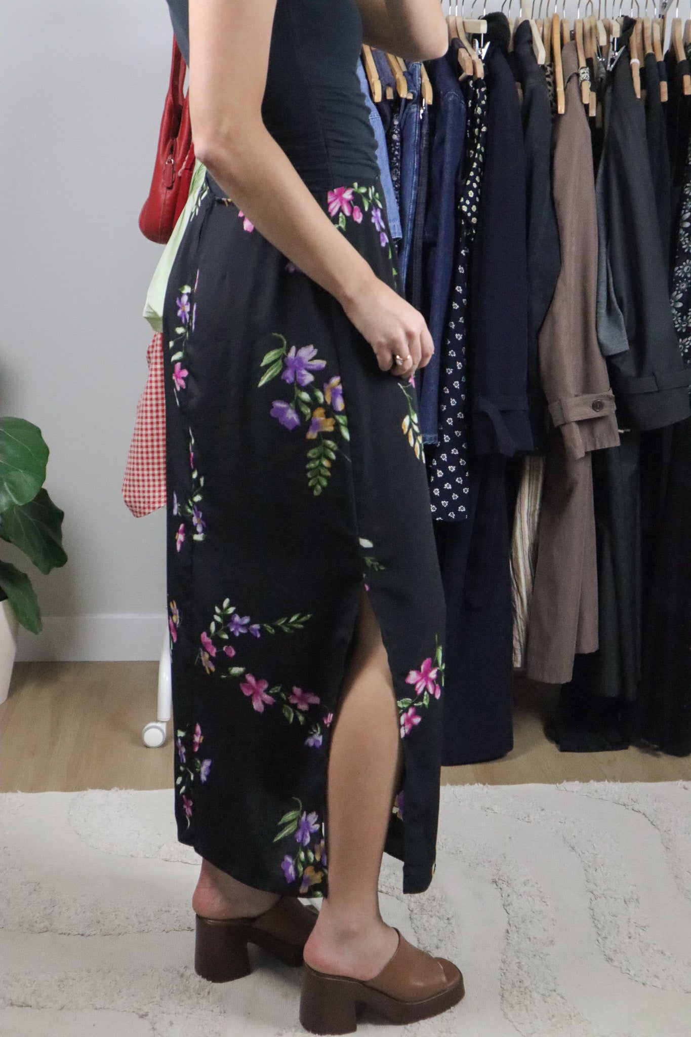 Made in Canada x Vintage x Floral Maxi Skirt (10)