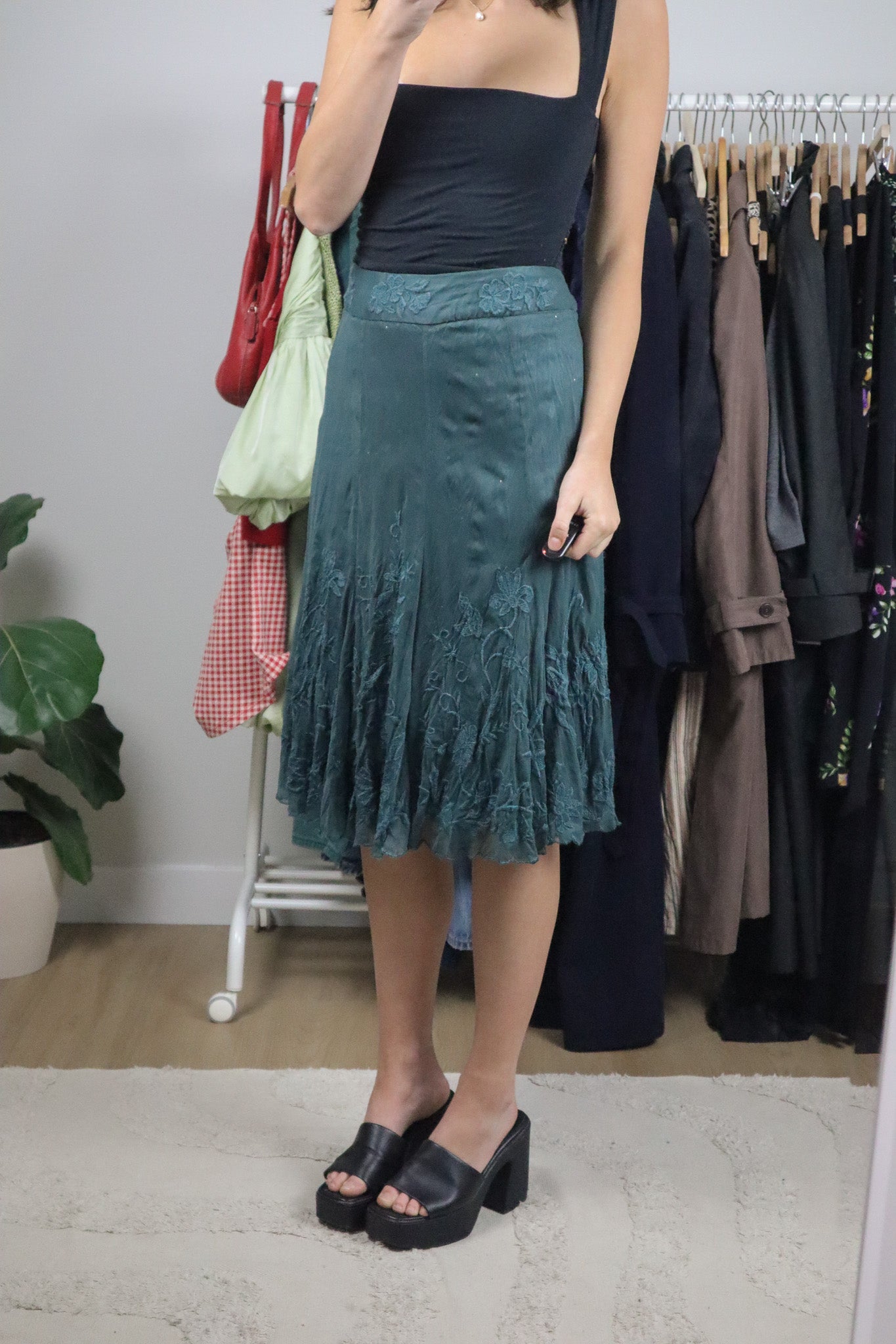 Vintage x Lace Midi Skirt (12)