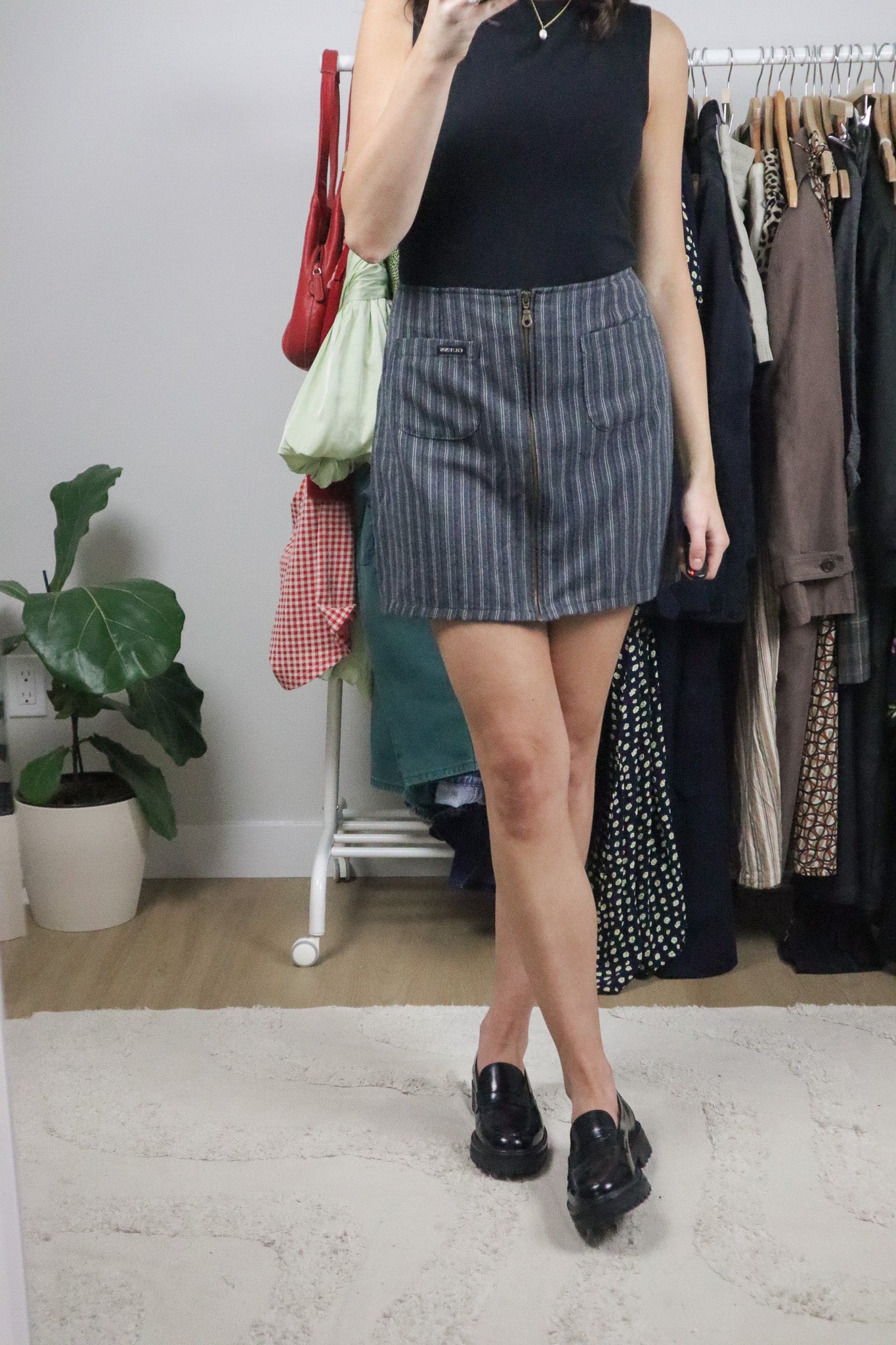 Made in Canada x Vintage x Guess Pinstrip Mini Skirt (30)