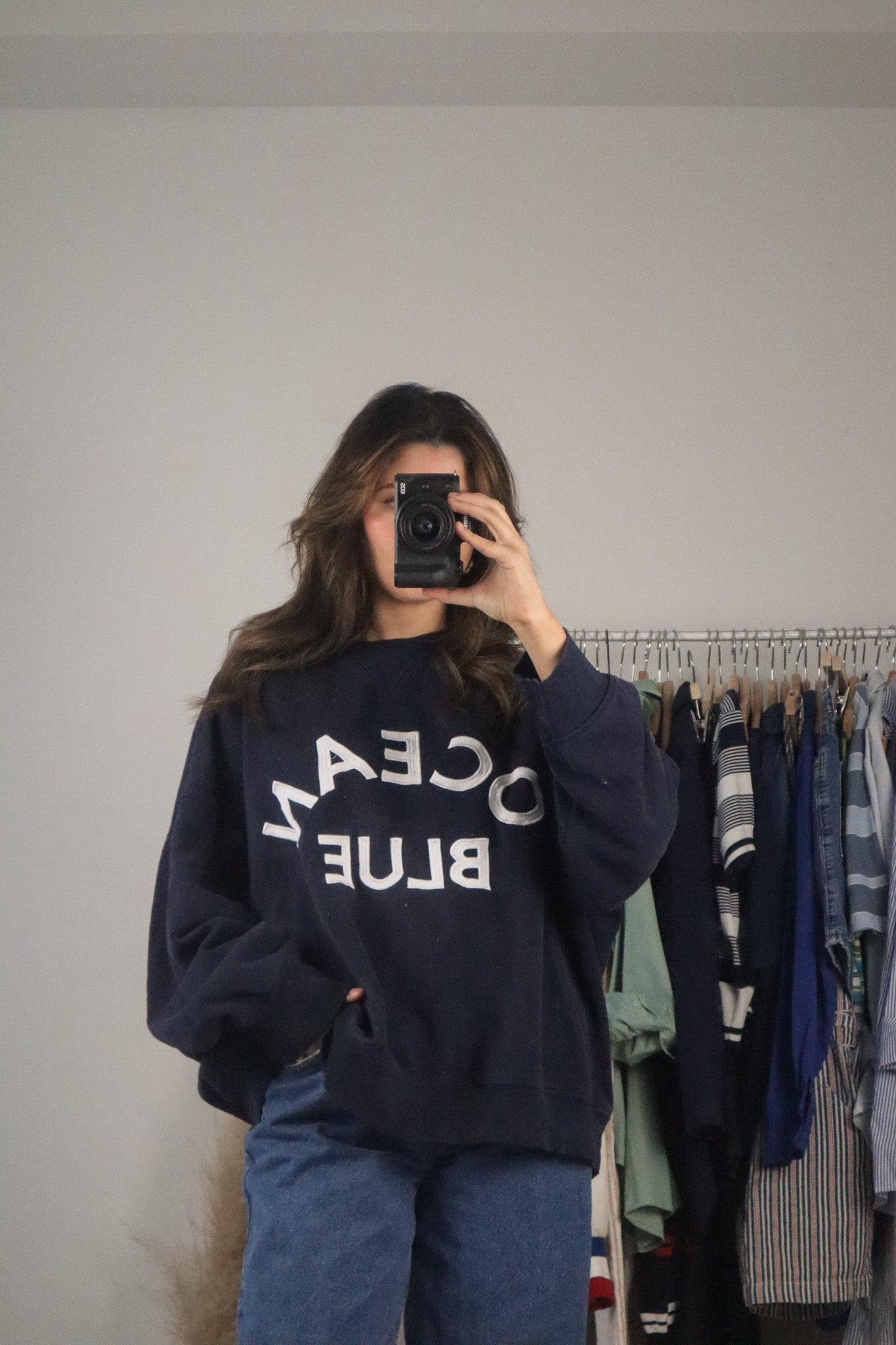 Modern x Crewneck (M-XL)