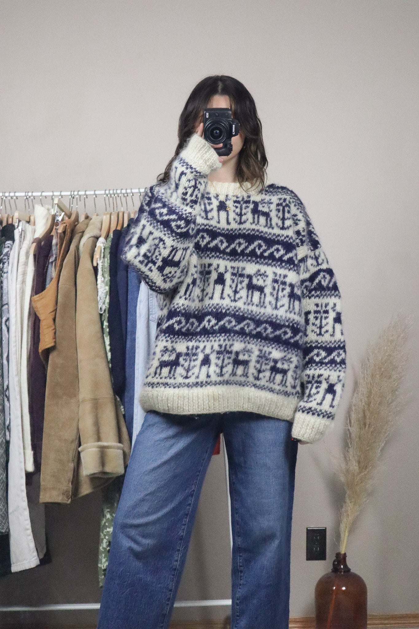 Made in Nepal x Vintage x Handknit Chunky Sweater (L/XL)