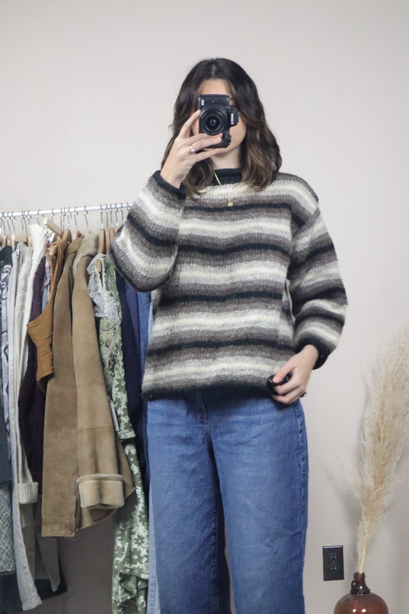 Made in Nepal x Vintage x Wool Striped Chunky Knit (S)