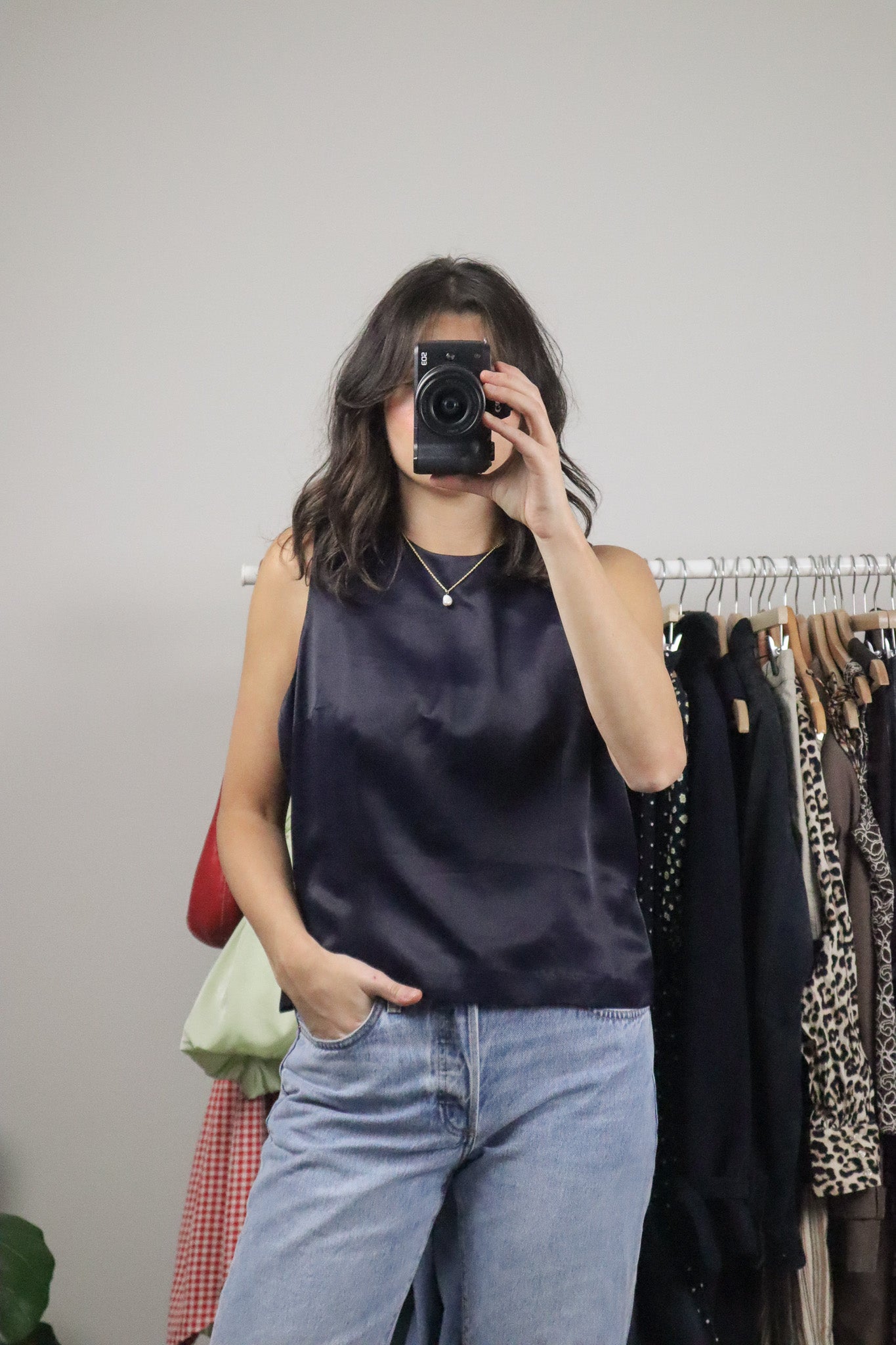 Made in Canada x Vintage x Satin Vest/Top (M)