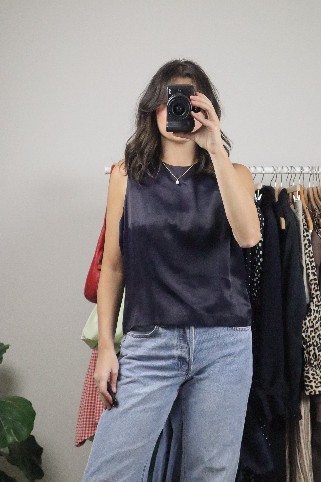 Made in Canada x Vintage x Satin Vest/Top (M)