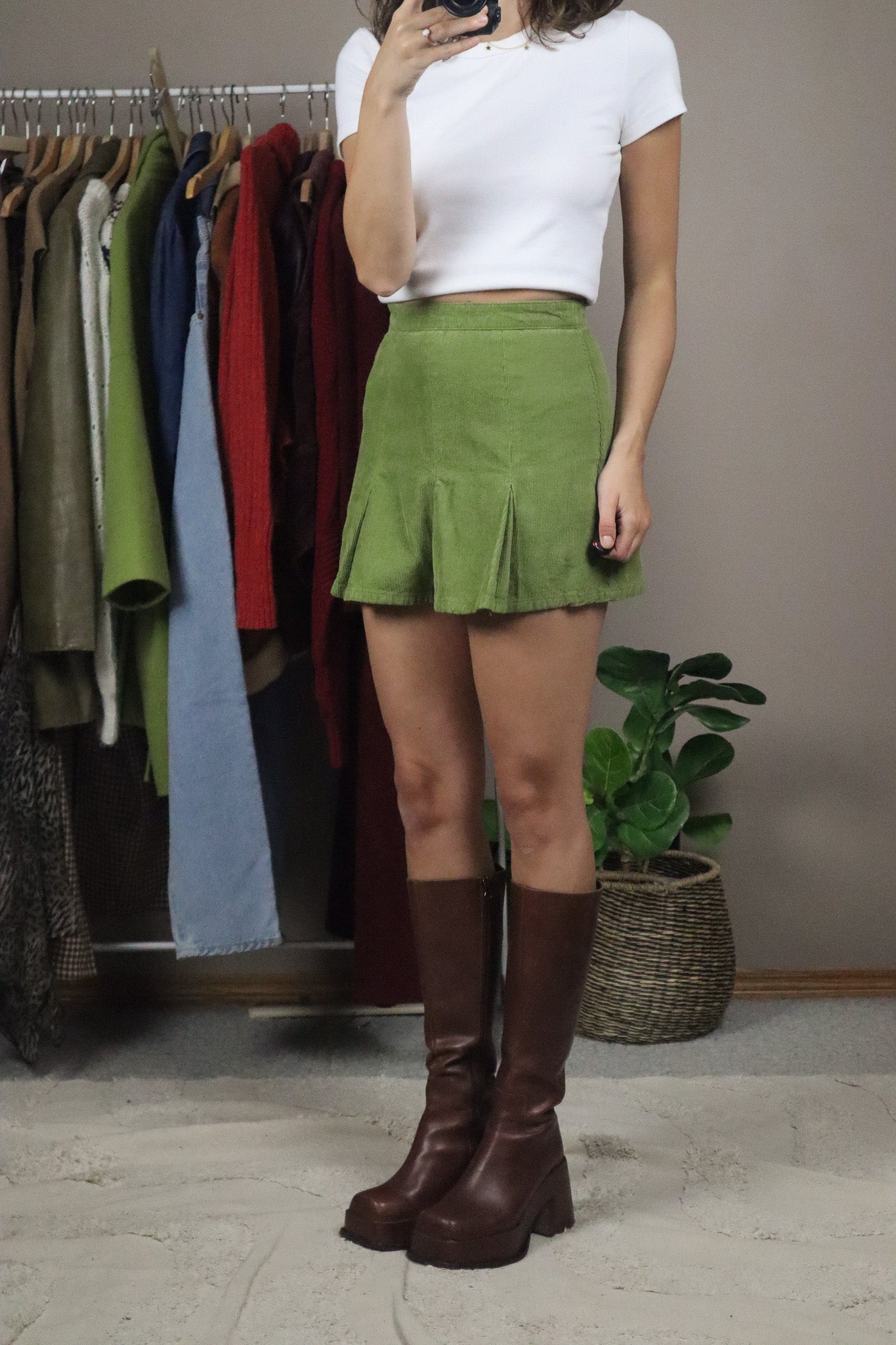 Modern x Corduroy Mini Skirt (XS)