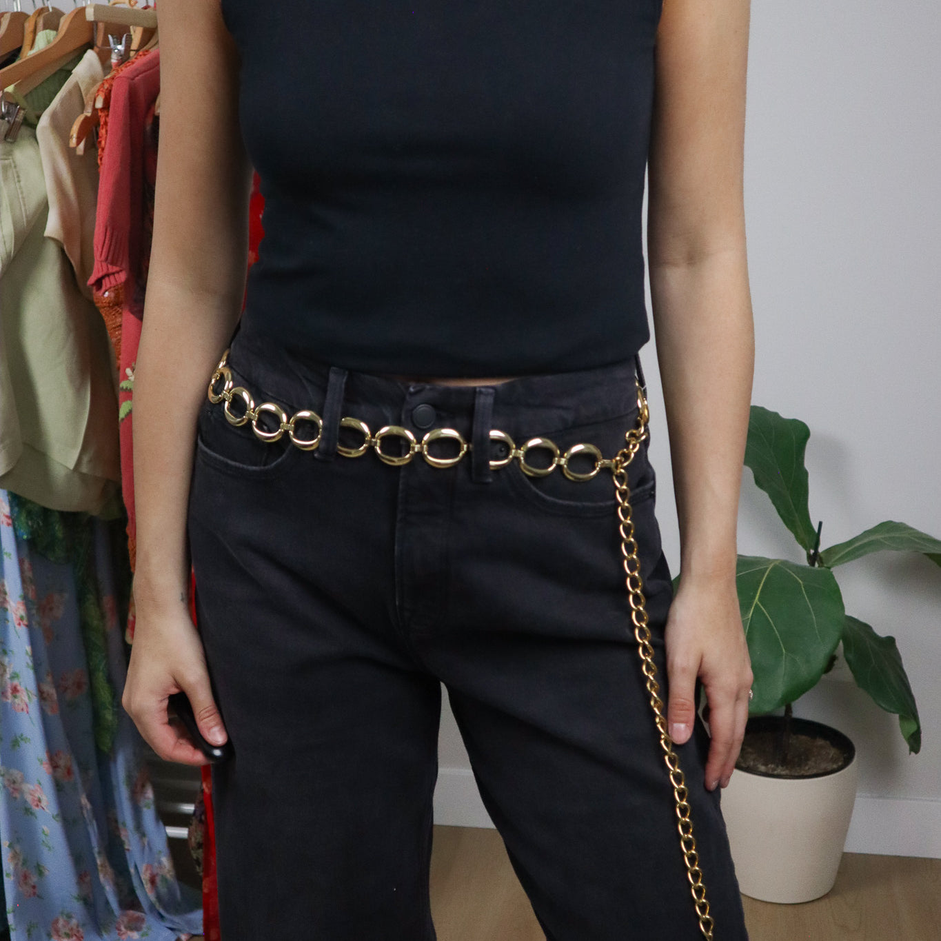 Vintage x Gold Chain Belt (L-XL)
