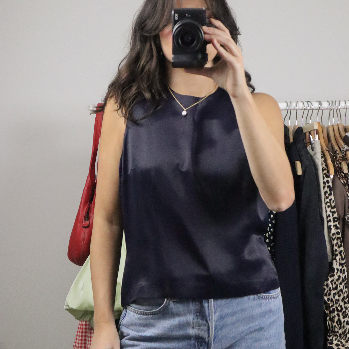 Made in Canada x Vintage x Satin Vest/Top (M)