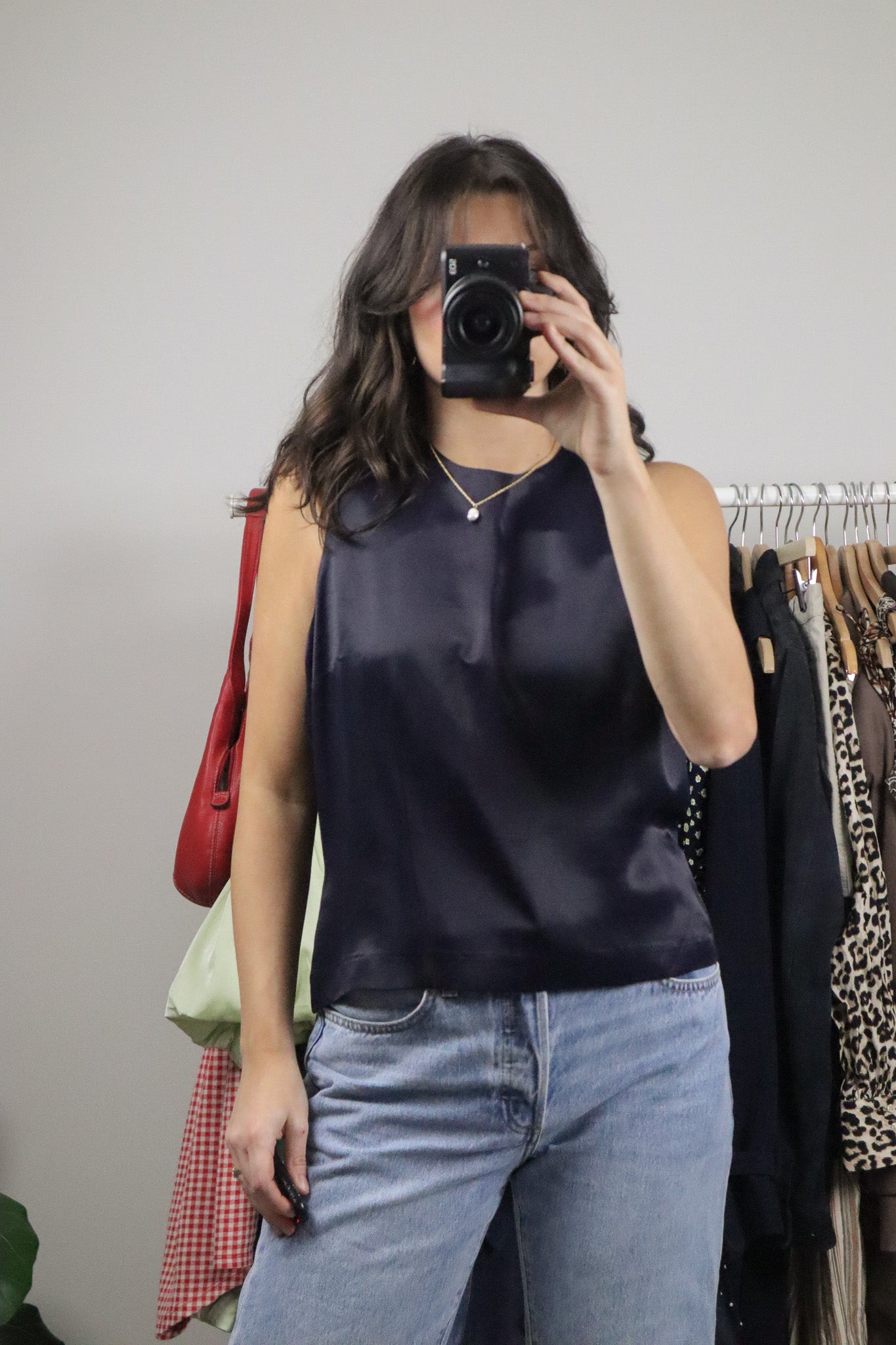 Made in Canada x Vintage x Satin Vest/Top (M)